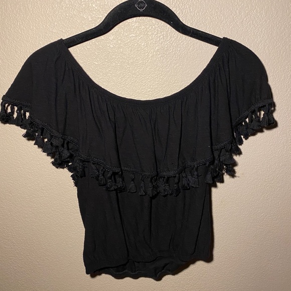 Black Off the Shoulder Fringe Top - Picture 2 of 2